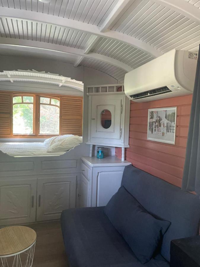 Roulotte En Bois Sud France Konuk evi Le Soler Dış mekan fotoğraf